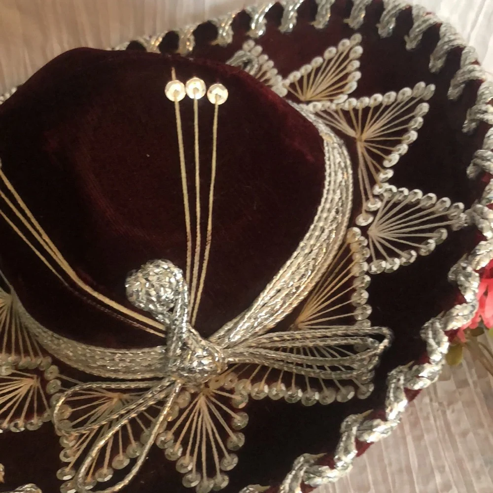 SALAZAR YEPEZ HATS maroon & silver beaded Mexican childs hat w/adjust neck strap